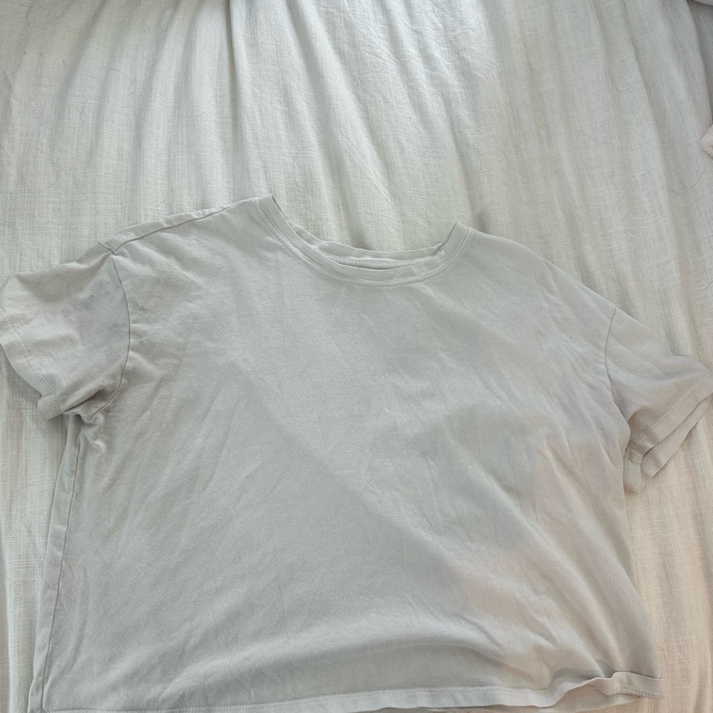 Old Navy Classic Cream Tee